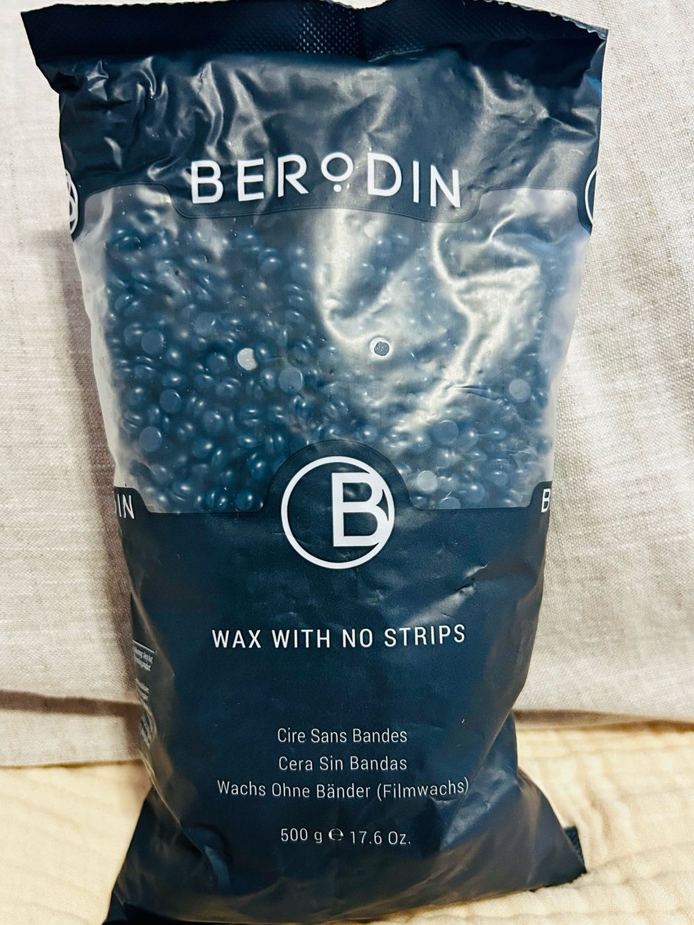 Deep Blue No-Strip Wax Beads for Women Skincare - Blue
